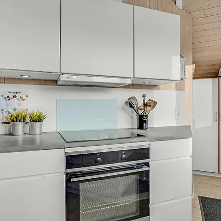 3 Bedroom In Juelsminde * Sonderby (Midtjylland)