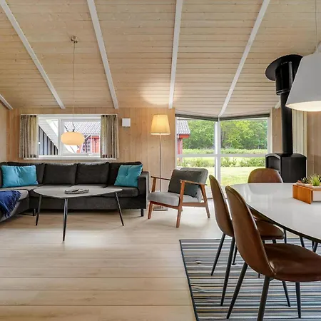 3 Bedroom In Juelsminde Holiday home